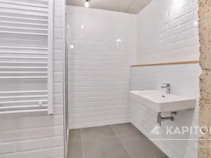 Prodej bytu 2+kk, Praha - Vysočany, Kolbenova, 77 m2