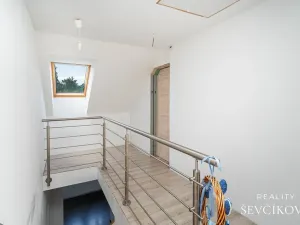 Prodej rodinného domu, Nechanice, 180 m2