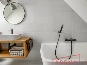 Prodej chalupy, Staré Město, 300 m2