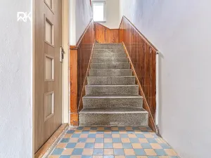 Prodej rodinného domu, Zásmuky, Komenského nám., 133 m2