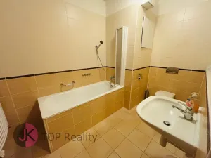 Pronájem bytu 2+kk, Praha - Hostivař, náměstí Přátelství, 58 m2