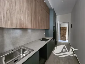 Prodej bytu 1+kk, Dhërmi, Albánie, 32 m2