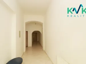 Pronájem bytu 1+1, Sokolov, Nádražní, 41 m2