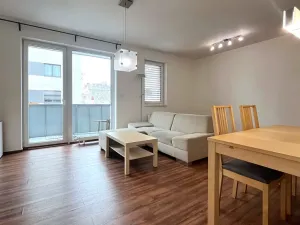 Pronájem bytu 2+kk, Brno, Mojmírovo náměstí, 73 m2