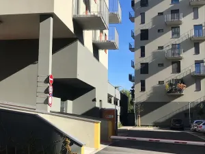 Pronájem bytu 2+kk, Liberec - Liberec III-Jeřáb, U Nisy, 65 m2