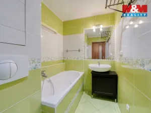 Prodej bytu 2+1, Karlovy Vary - Drahovice, Anglická, 55 m2