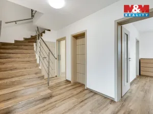 Prodej rodinného domu, Tmaň, K Vodojemu, 188 m2