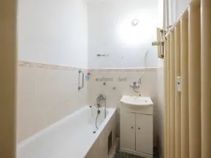 Prodej bytu 2+kk, Praha - Troja, Čimická, 41 m2