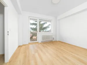 Prodej bytu 2+1, Jince, 51 m2