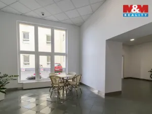 Pronájem kanceláře, Praha, Podbabská, 20 m2