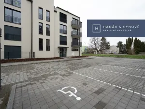 Pronájem bytu 3+kk, Pohořelice, U Kasáren, 69 m2