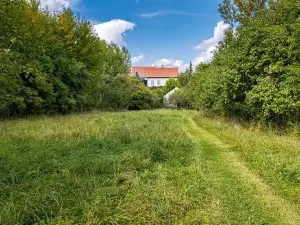 Prodej pozemku pro bydlení, Uhersko, 3765 m2