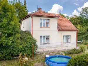 Prodej pozemku pro bydlení, Uhersko, 3765 m2