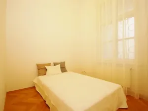 Pronájem bytu 4+1, Praha - Vinohrady, Anny Letenské, 160 m2