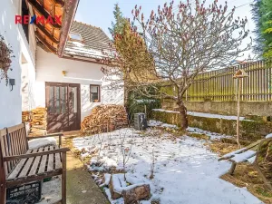 Prodej rodinného domu, Oselce, 168 m2