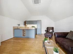 Prodej rodinného domu, Skvrňov, 288 m2