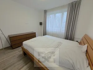 Pronájem bytu 2+1, České Budějovice, Heydukova, 70 m2