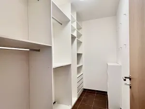 Prodej bytu 2+kk, Úvaly, Škvorecká, 58 m2