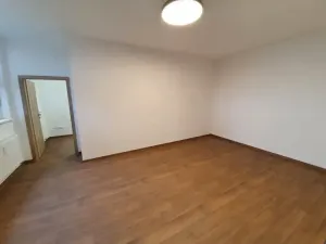 Pronájem bytu 2+1, Jihlava, Přední, 59 m2