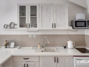 Prodej bytu 1+kk, Praha - Bubeneč, U studánky, 23 m2