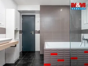 Prodej rodinného domu, Hostomice, Průběžná, 187 m2