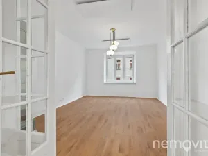 Pronájem bytu 2+1, Praha - Holešovice, U průhonu, 73 m2