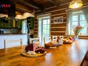 Prodej ubytování, Horní Maršov, Pod Černým vrchem, 212 m2