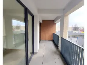 Pronájem bytu 2+kk, Praha - Hloubětín, Domalípova, 53 m2