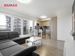 Prodej bytu 3+kk, Praha - Letňany, Hlučkova, 81 m2