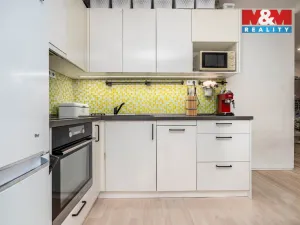 Prodej bytu 2+kk, Praha - Horní Měcholupy, Janovská, 53 m2