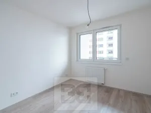 Pronájem bytu 2+kk, Praha - Hlubočepy, Fabiánové, 42 m2
