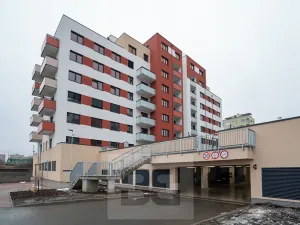 Pronájem bytu 2+kk, Praha - Hlubočepy, Fabiánové, 42 m2