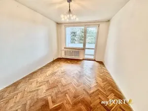 Prodej bytu 2+1, Karlovy Vary, Krušnohorská, 63 m2