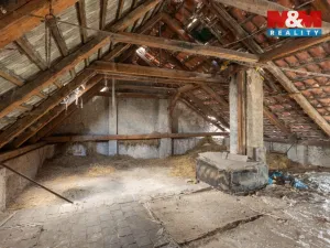 Prodej rodinného domu, Křesín, 141 m2