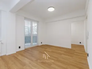 Pronájem bytu 1+kk, Kladno, Vojtěcha Lanny, 33 m2