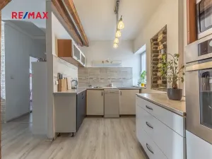 Prodej rodinného domu, Praha - Kyje, Osická, 246 m2