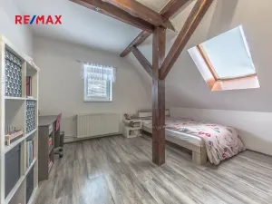 Prodej rodinného domu, Praha - Kyje, Osická, 246 m2
