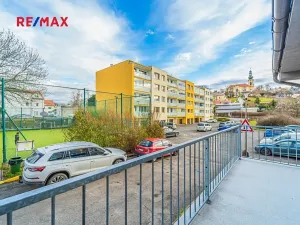 Prodej bytu 2+kk, Odolena Voda, Dolní náměstí, 43 m2