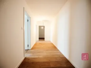 Prodej bytu 4+kk, Mokrá-Horákov, 125 m2