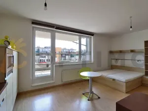 Pronájem bytu 1+kk, Praha - Vysočany, Pod Harfou, 34 m2