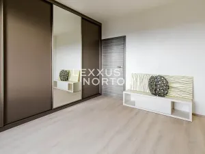 Prodej bytu 2+kk, Praha - Holešovice, Na Maninách, 54 m2