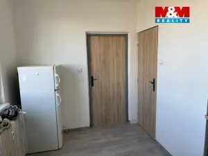 Prodej bytu 3+1, Rovná, 72 m2