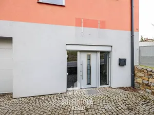 Pronájem kanceláře, Jihlava, Hybrálecká, 64 m2