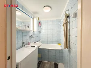 Prodej bytu 2+kk, Praha - Bohnice, Zelenohorská, 43 m2