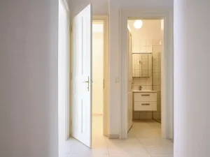 Pronájem bytu 3+kk, Praha - Vršovice, 28. pluku, 70 m2