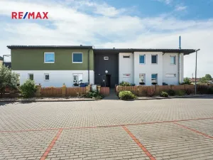 Pronájem bytu 2+kk, Lavičky, 60 m2