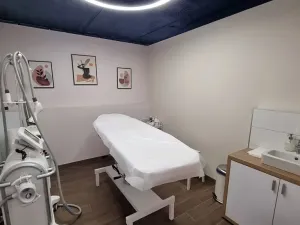 Prodej obchodního prostoru, Praha, 165 m2