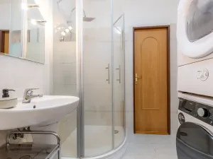 Prodej bytu 6+kk a větší, Ostrava, Korunní, 151 m2