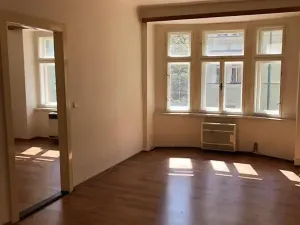 Pronájem bytu 3+kk, Praha - Žižkov, Hájkova, 76 m2