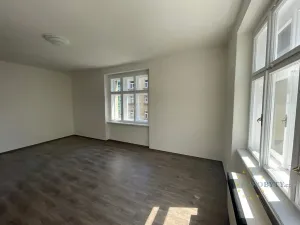 Pronájem bytu 3+kk, Praha - Žižkov, Hájkova, 76 m2